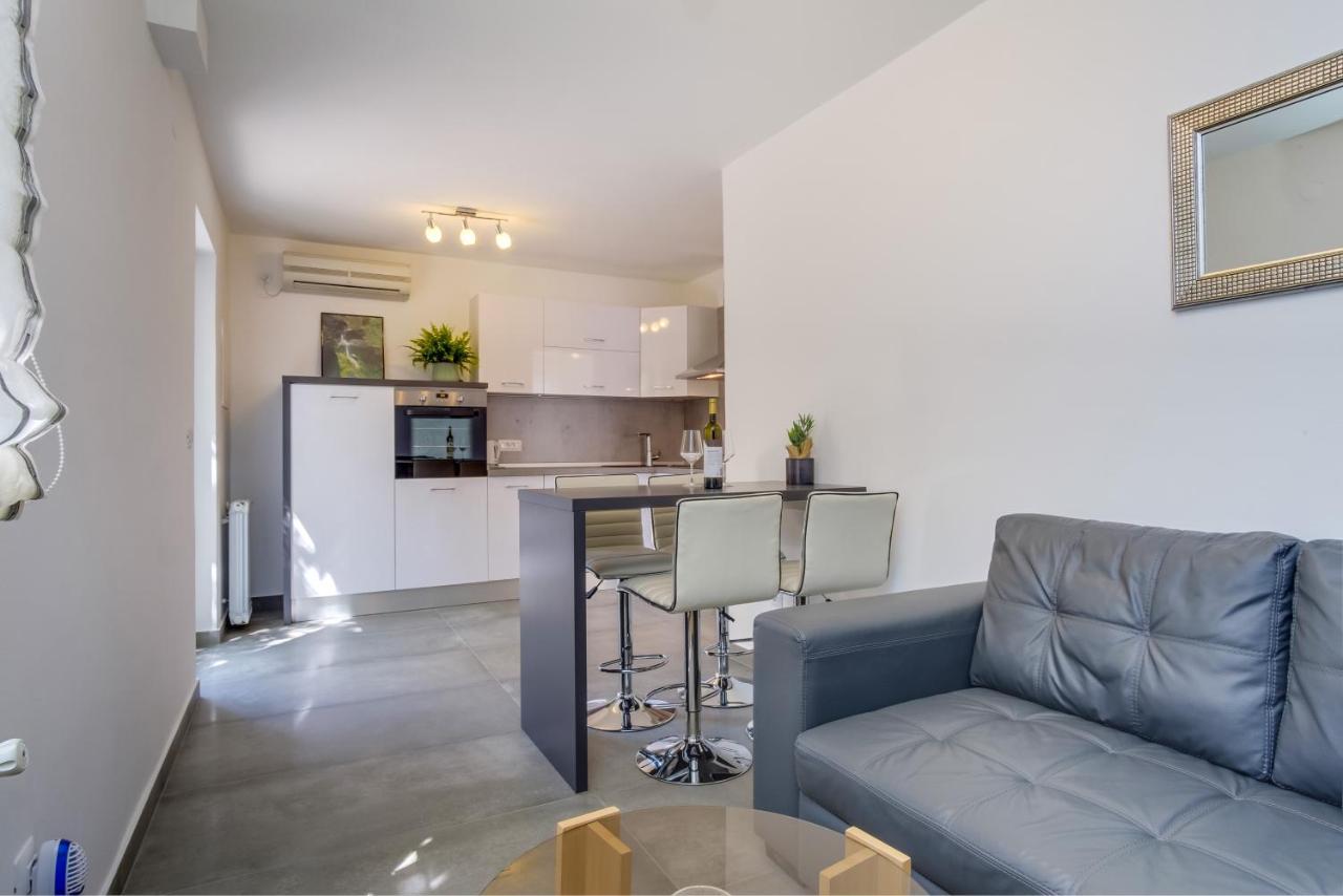 Leonida Appartement Mali Lošinj Buitenkant foto