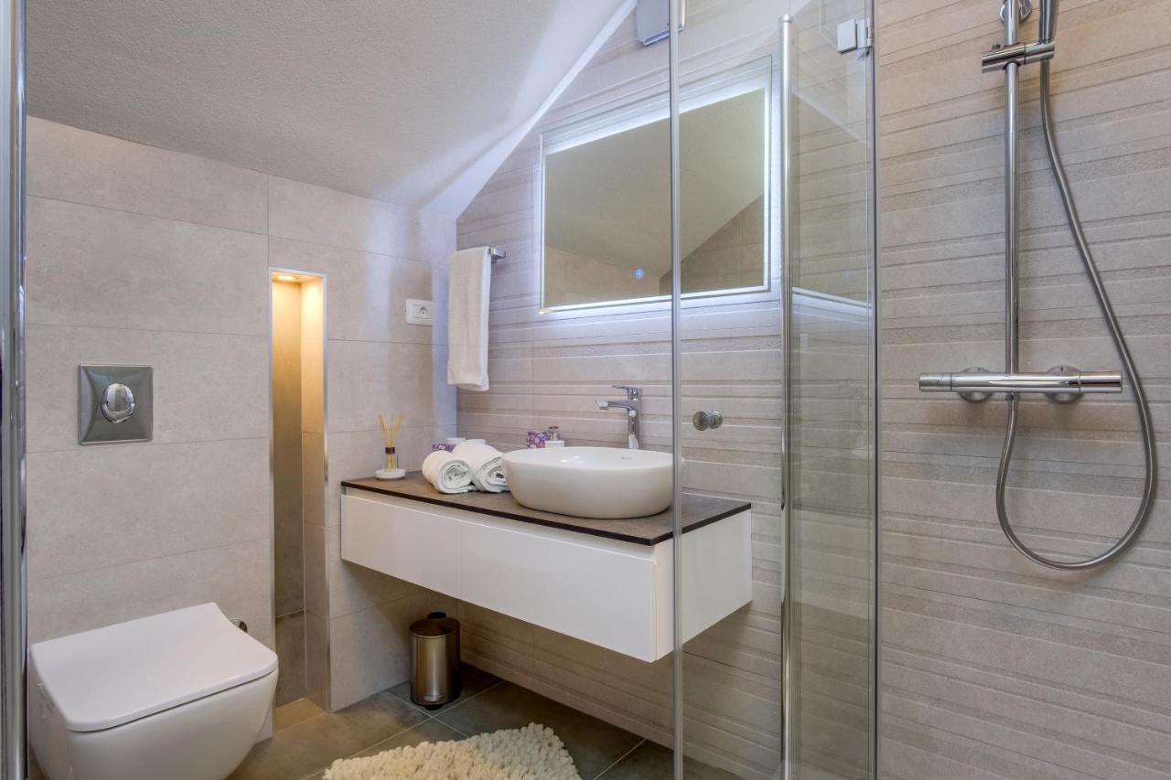 Leonida Appartement Mali Lošinj Buitenkant foto