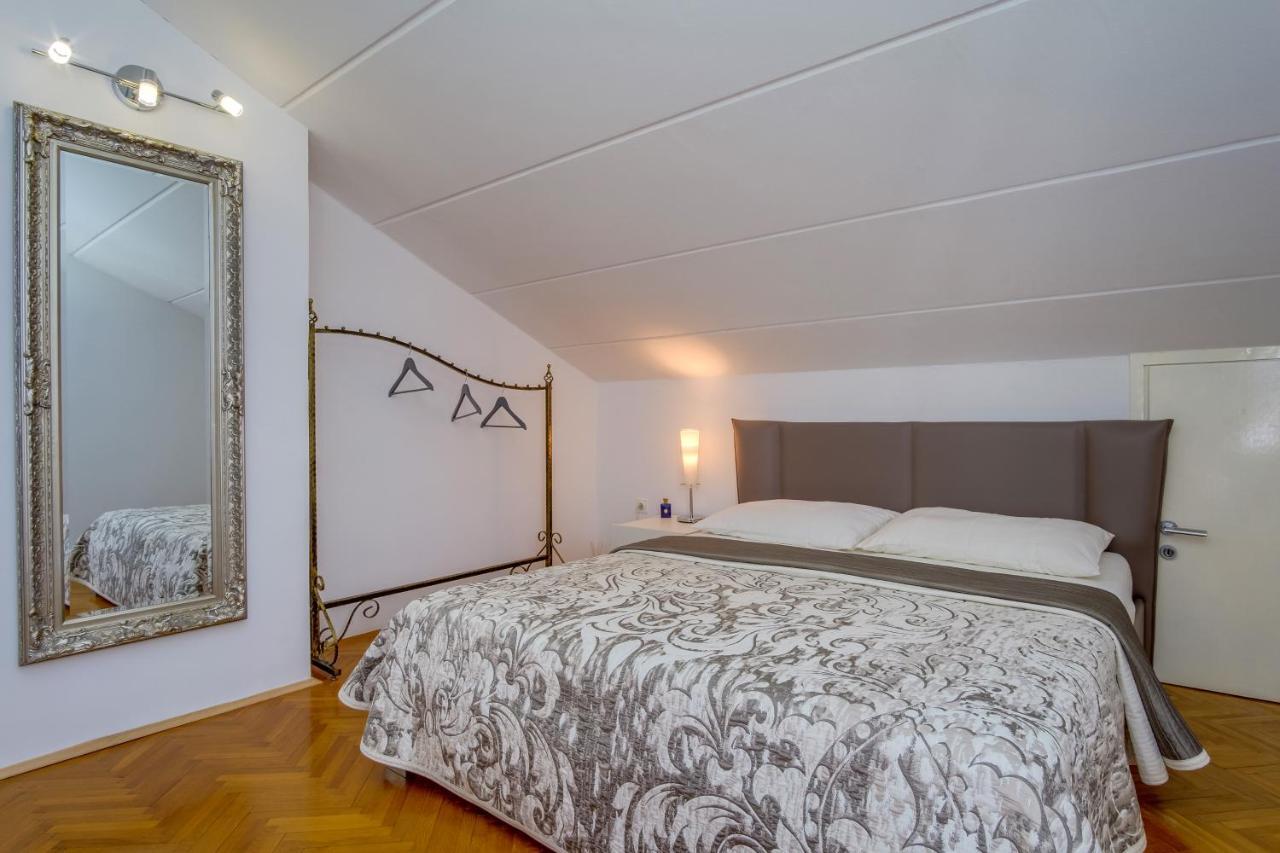 Leonida Appartement Mali Lošinj Buitenkant foto