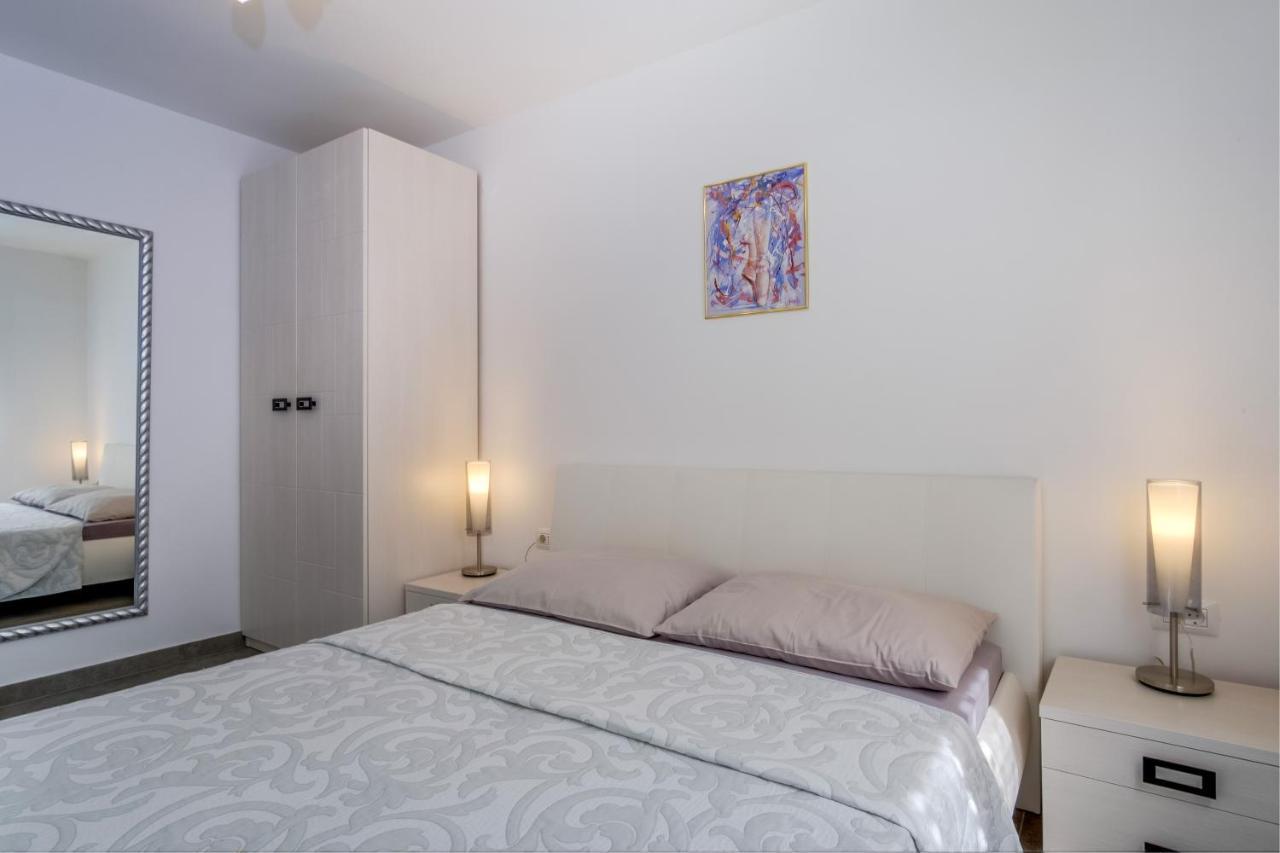 Leonida Appartement Mali Lošinj Buitenkant foto