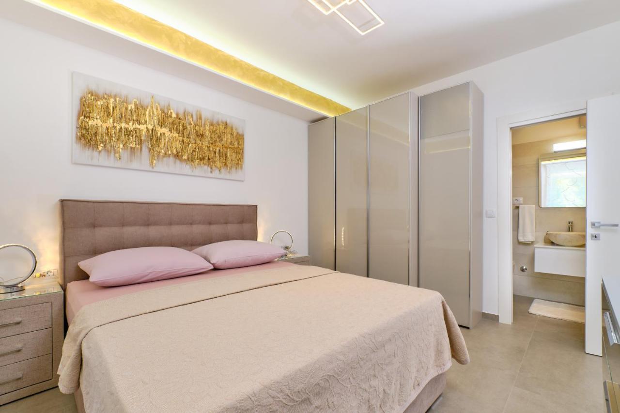 Leonida Appartement Mali Lošinj Buitenkant foto